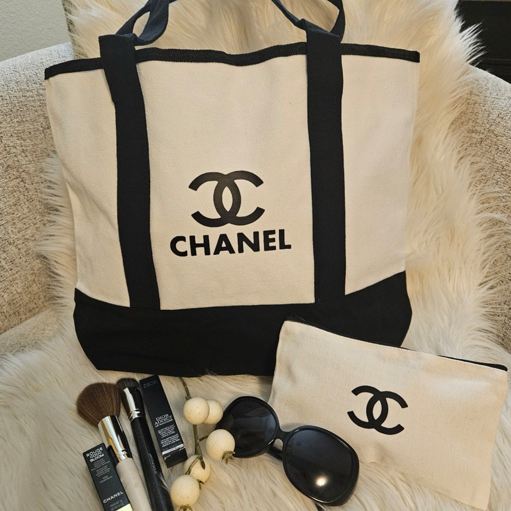 CHANEL Black and Cream Canvas Tote with Pouch